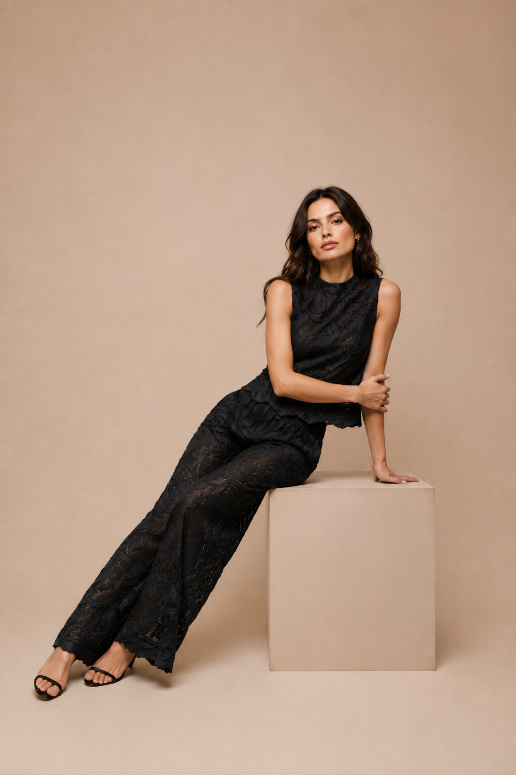 Leaf Lace Back-Tie Co-Ord Set