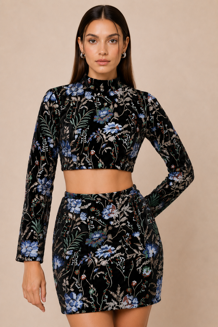 Floral Sequin Embroidered Velvet Cropped Jacket